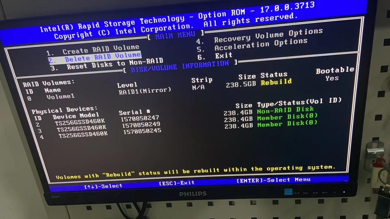 如何进行RAID1重组